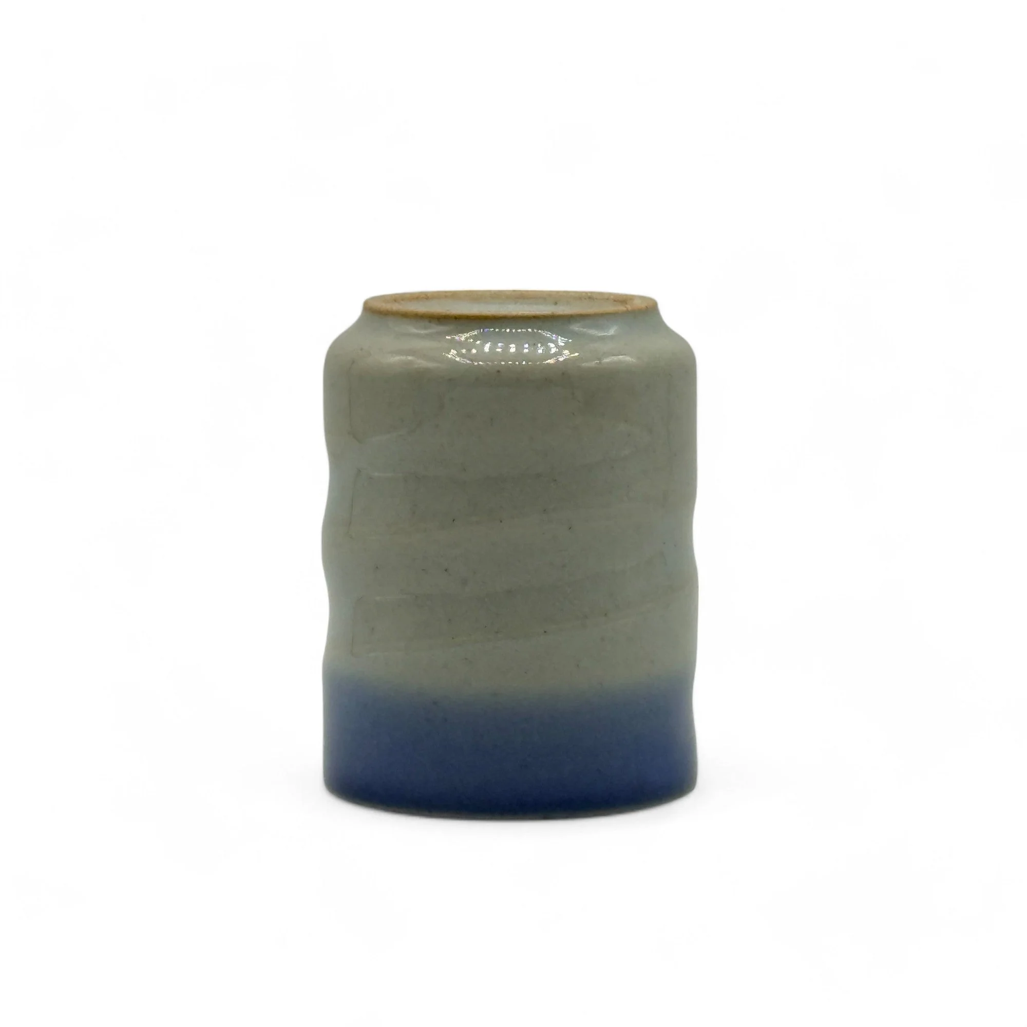 Inoue Tea Aobuchi Blue Mino-yaki Yunomi - Japanese Teacup - Image 5