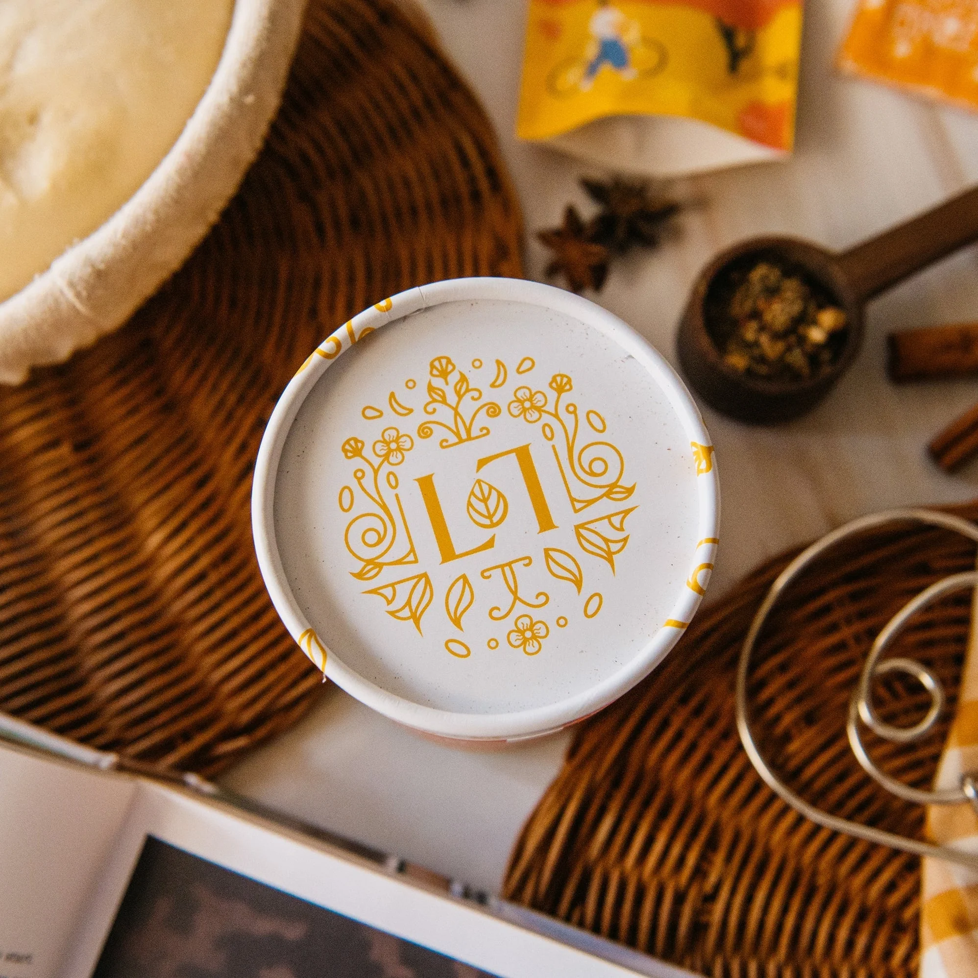 Leaves of Leisure Autumn Breeze Herbal Tea - Image 5