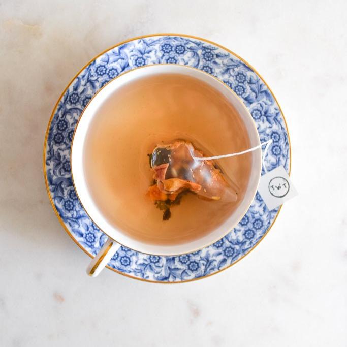 Tea with Tae Fruit & Berry Oolong Pouch - Image 4