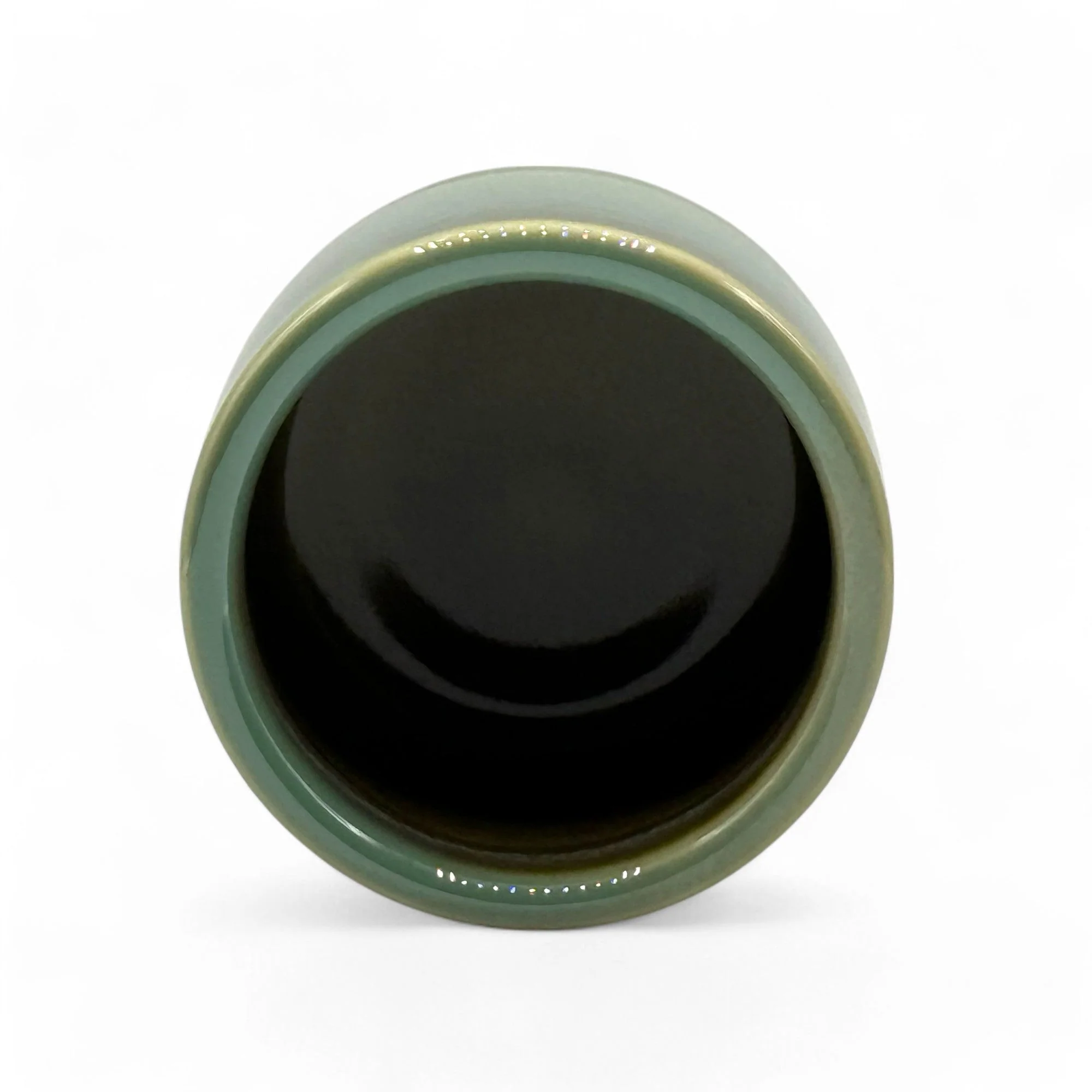 Inoue Tea Gurinhiwa Green Mino-yaki Yunomi - Japanese Teacup - Image 5