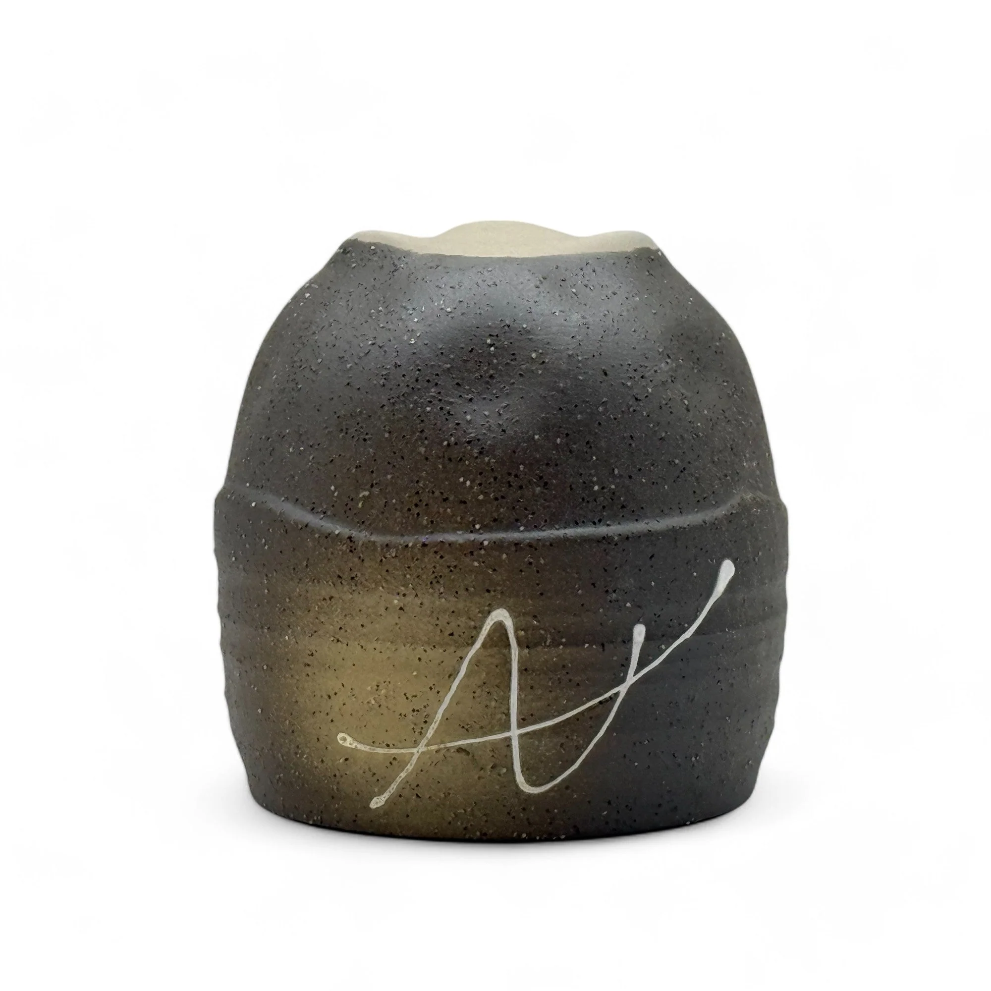 Inoue Tea Ishin Iga Black Mino-yaki Yunomi - Japanese Teacup - Image 3