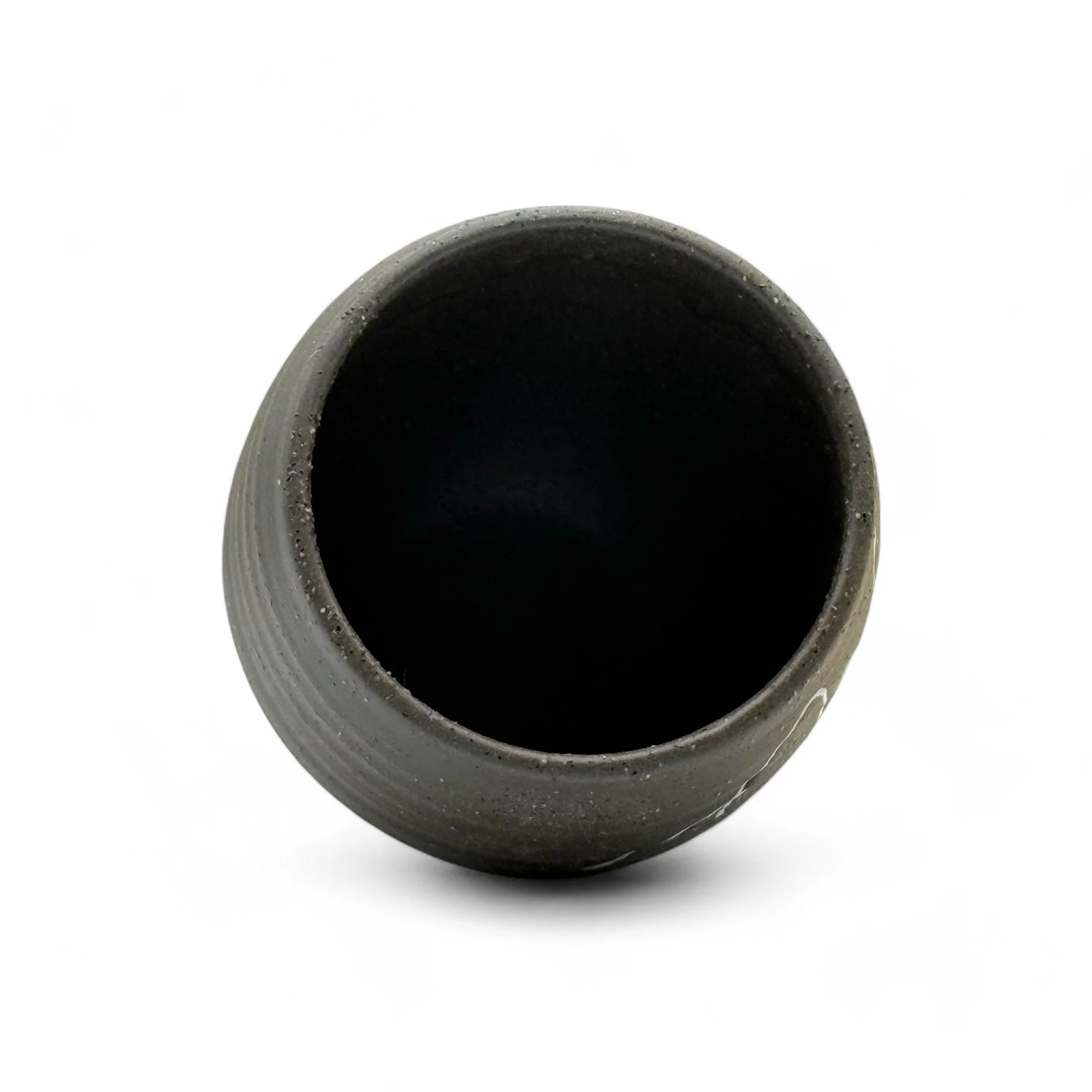 Inoue Tea Ishin Iga Black Mino-yaki Yunomi - Japanese Teacup - Image 4