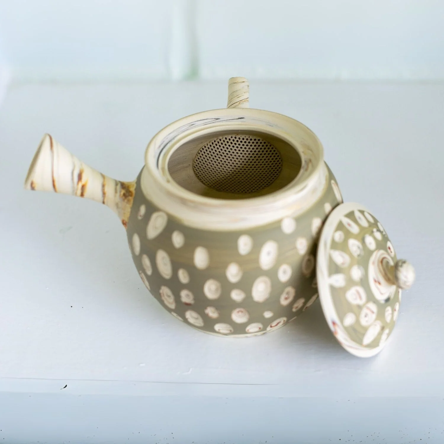 Aprika Life Japanese Kyusu Set - Teapot with Filters (370ml) and Two Cups - Image 7