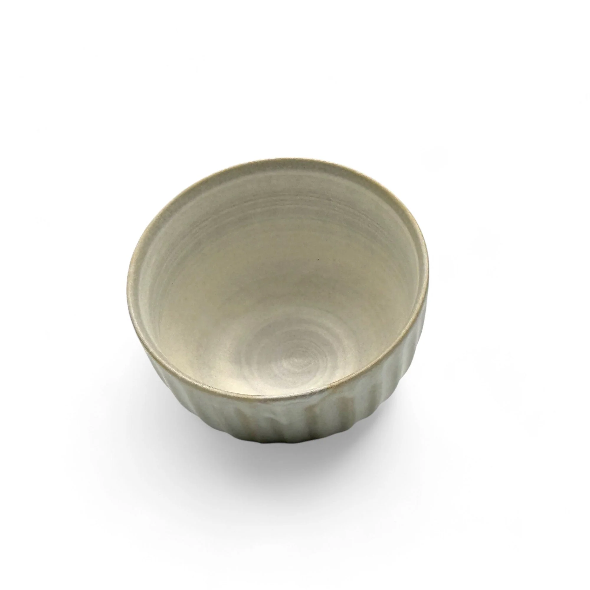 Inoue Tea Kiku Kohiki White Mino-yaki Yunomi - Japanese Sencha Teacup - Image 2