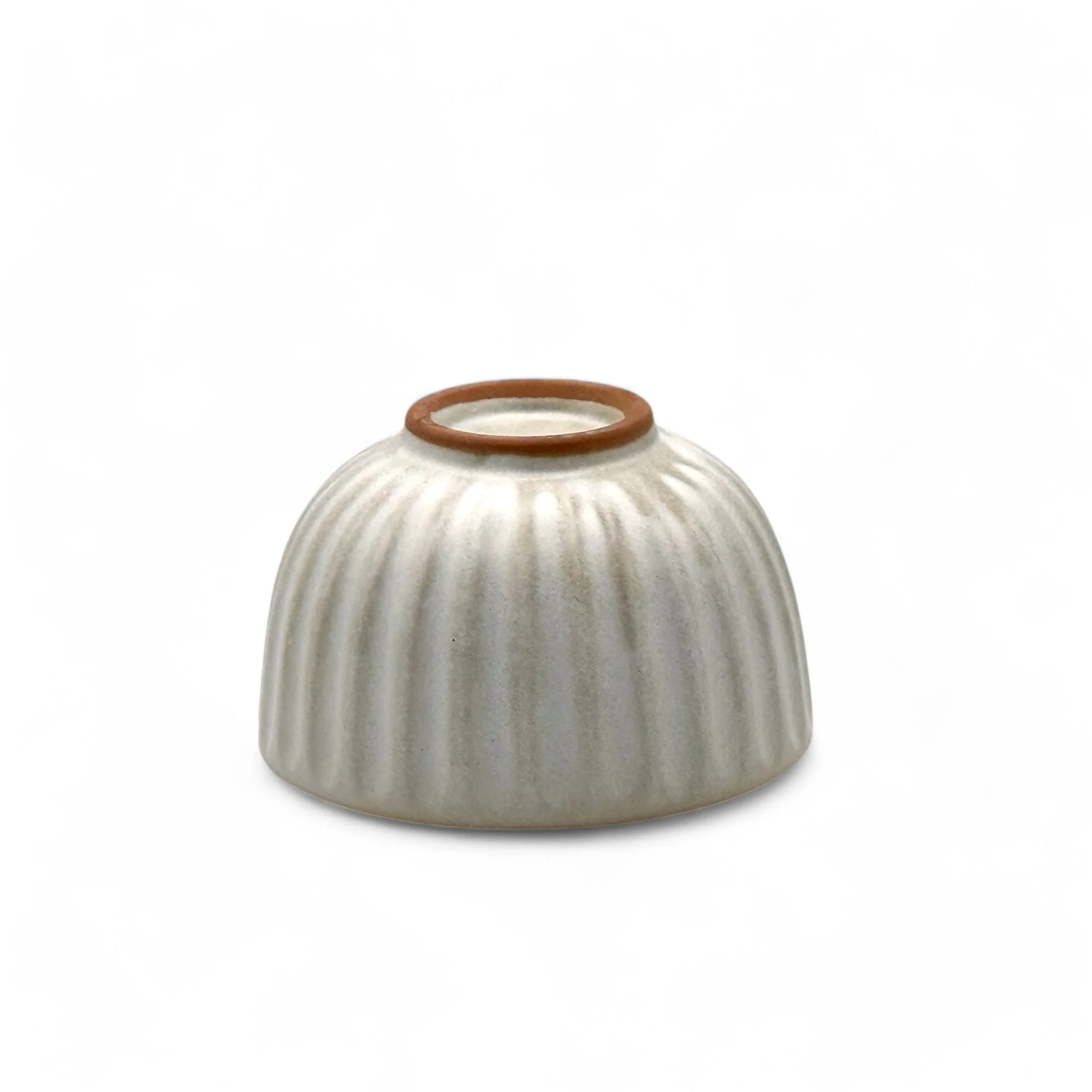 Inoue Tea Kiku Kohiki White Mino-yaki Yunomi - Japanese Sencha Teacup - Image 4