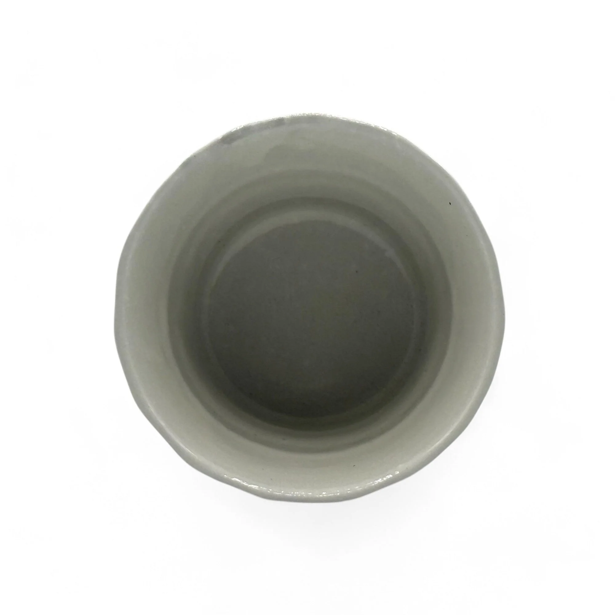 Inoue Tea Kohiki Rock White Mino-yaki Yunomi - Japanese Teacup - Image 5