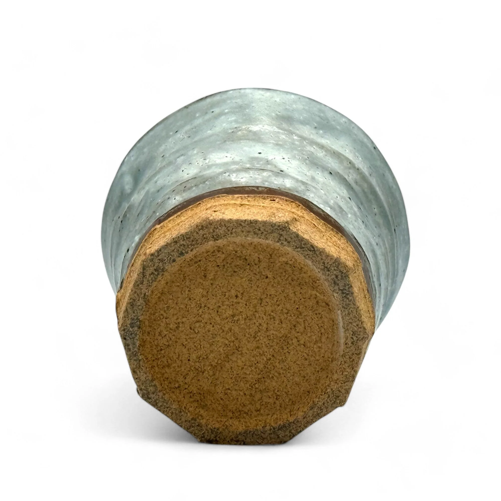 Inoue Tea Kohiki Shiro Gray Mino-yaki Yunomi - Japanese Teacup - Image 3