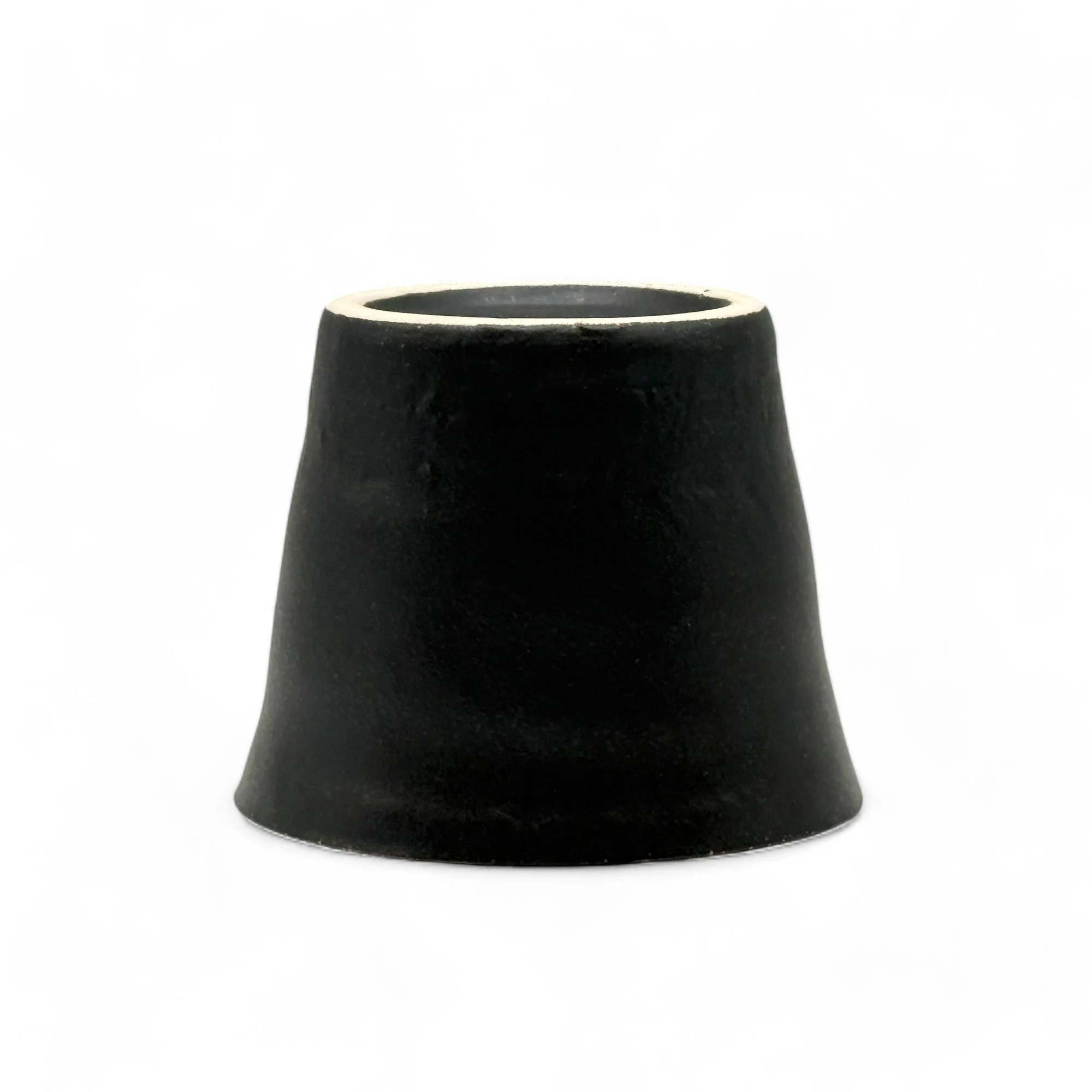Inoue Tea Kuro Black Tesshin Mino-yaki Yunomi - Japanese Teacup - Image 4