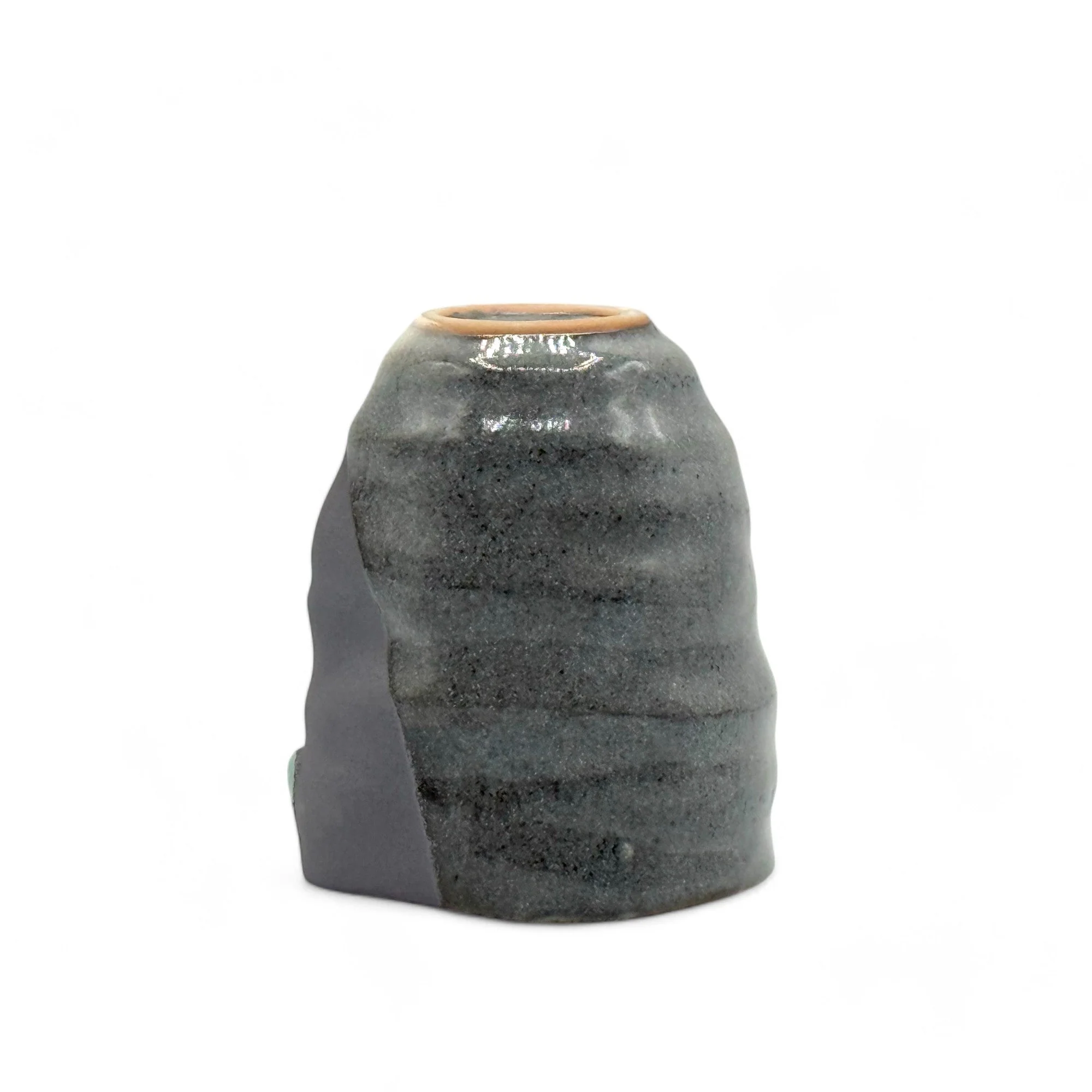 Inoue Tea Nezumi Shinrokubei Gray Mino-yaki Yunomi - Japanese Teacup - Image 3