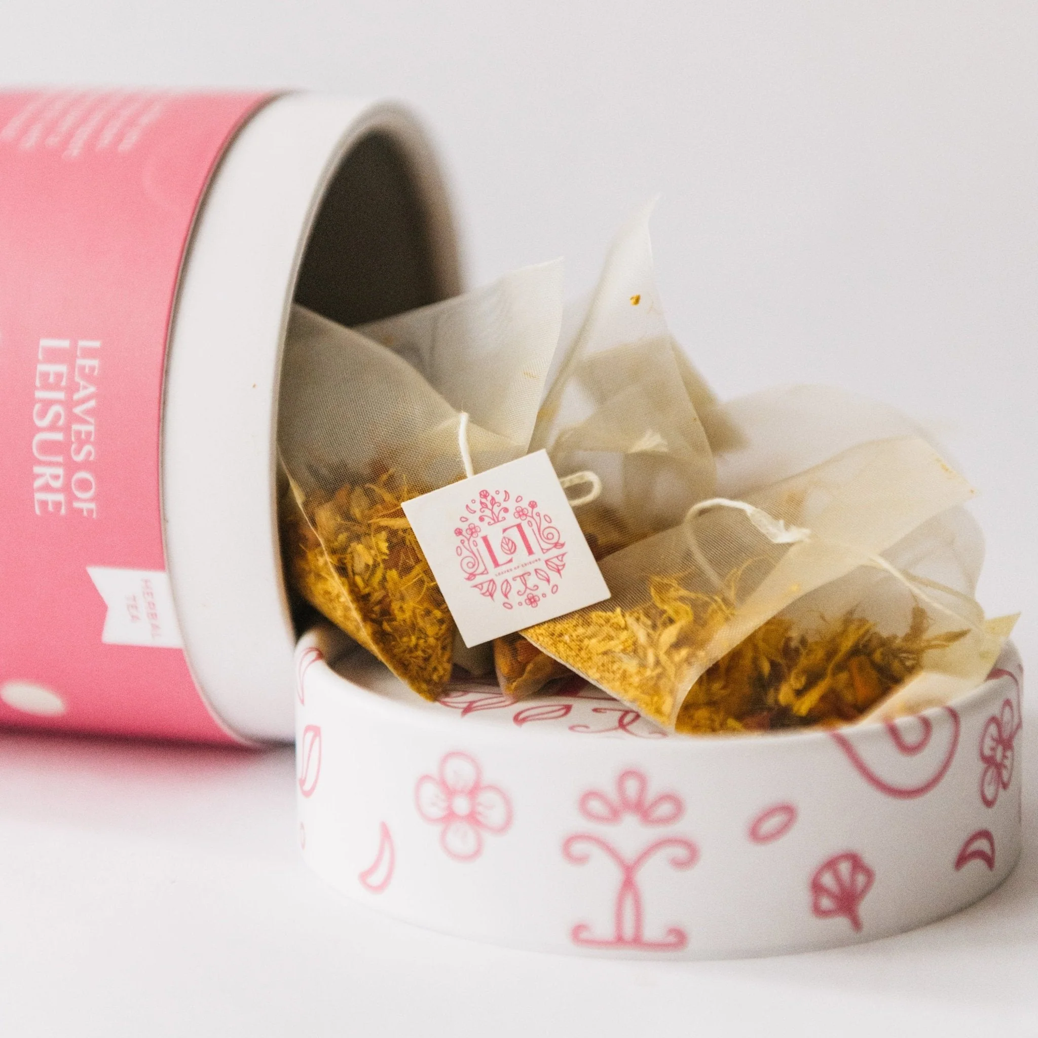 Leaves of Leisure Road Trip Herbal Tea - Image 3