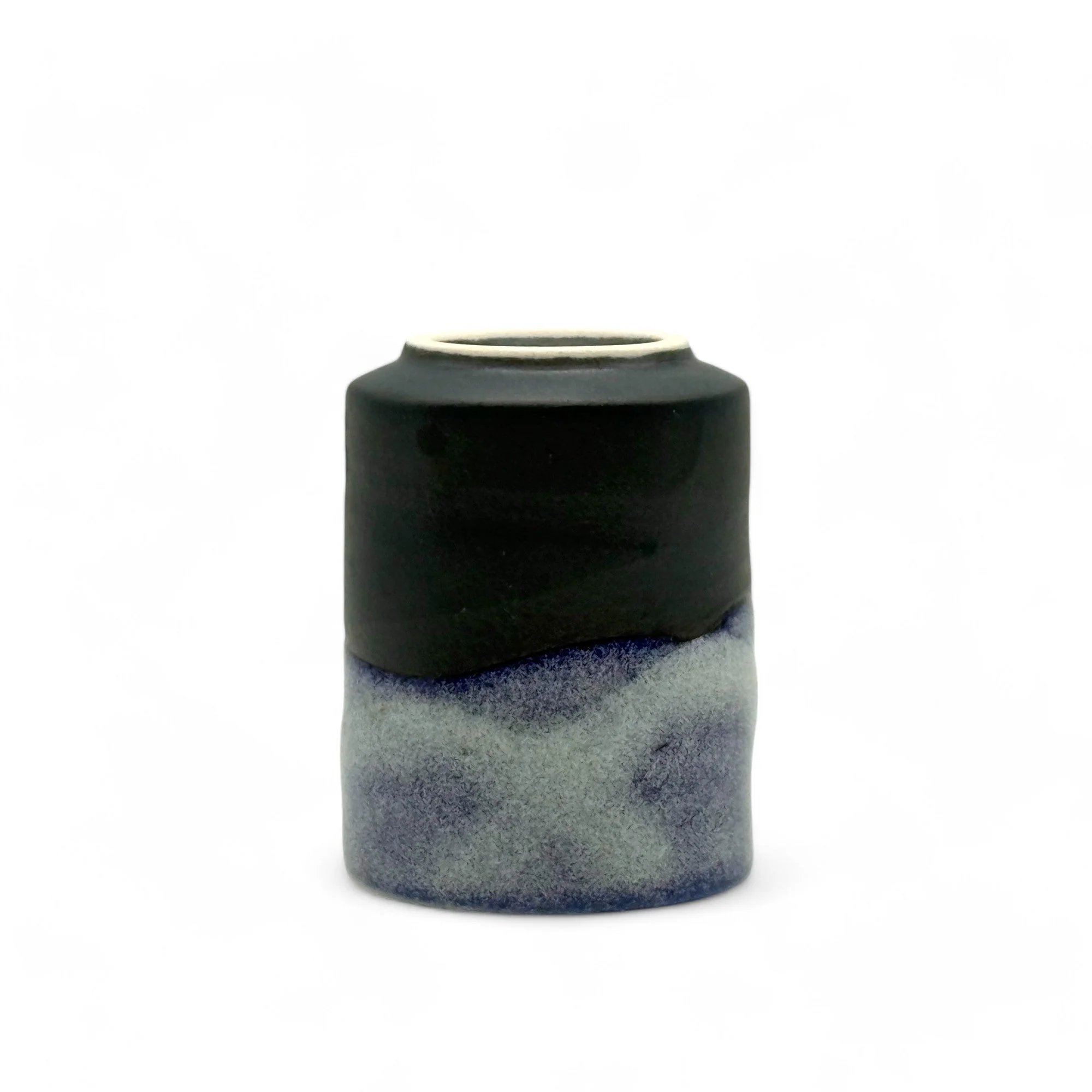 Inoue Tea Ruri Kesho Black Mino-yaki Yunomi - Japanese Teacup - Image 3