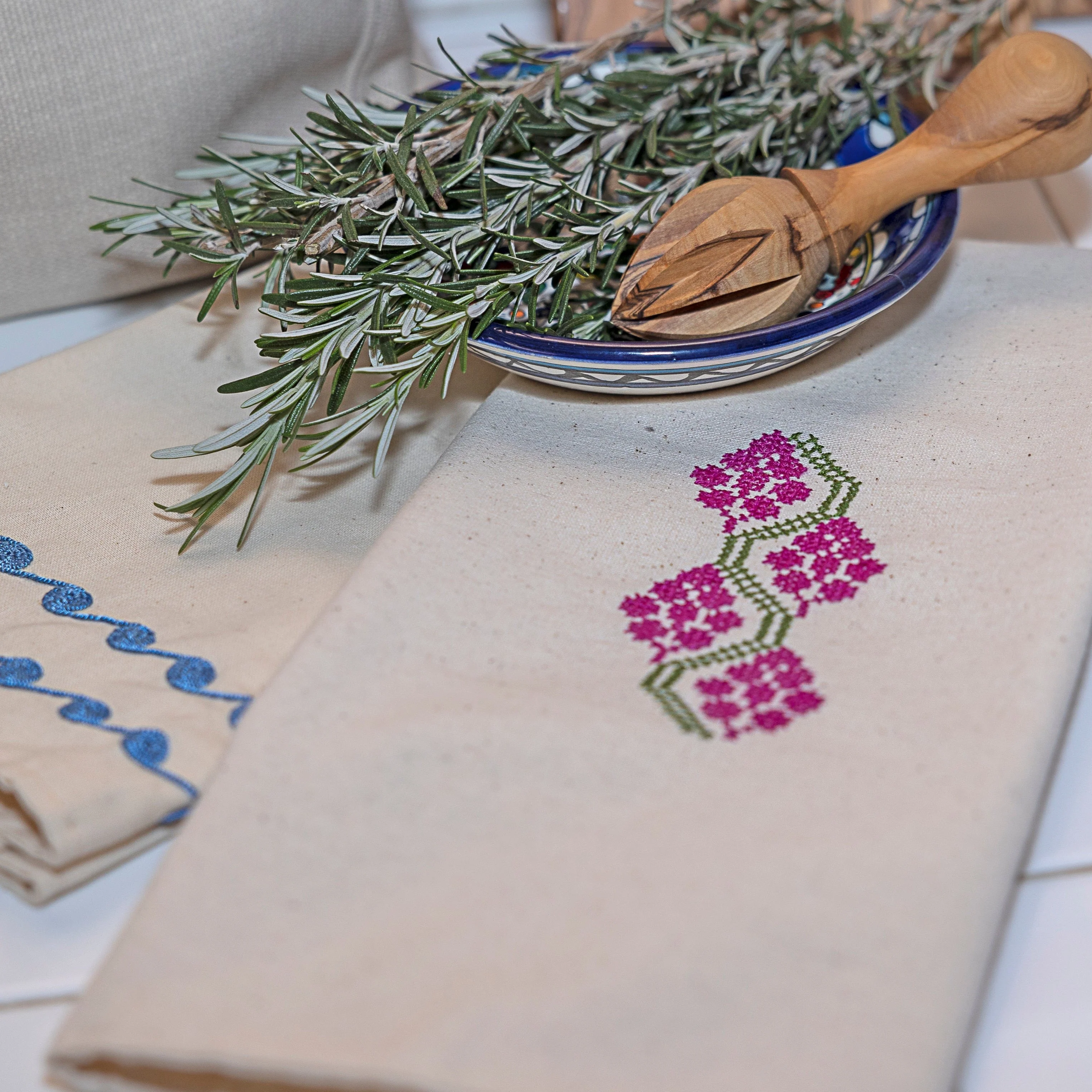 Darzah Tea Towel - Grapes - Image 2